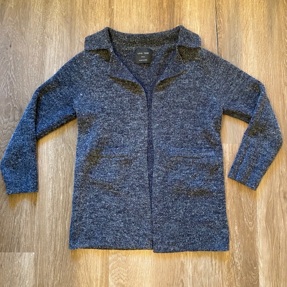 Love Tree gray cardigan sweater, size small